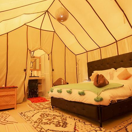 Sahara Happy Camp Otel Merzouga Dış mekan fotoğraf